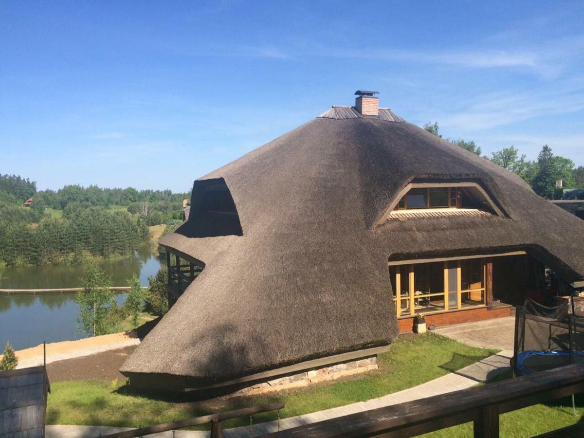 Dzeni Pension Amatciems Buitenkant foto