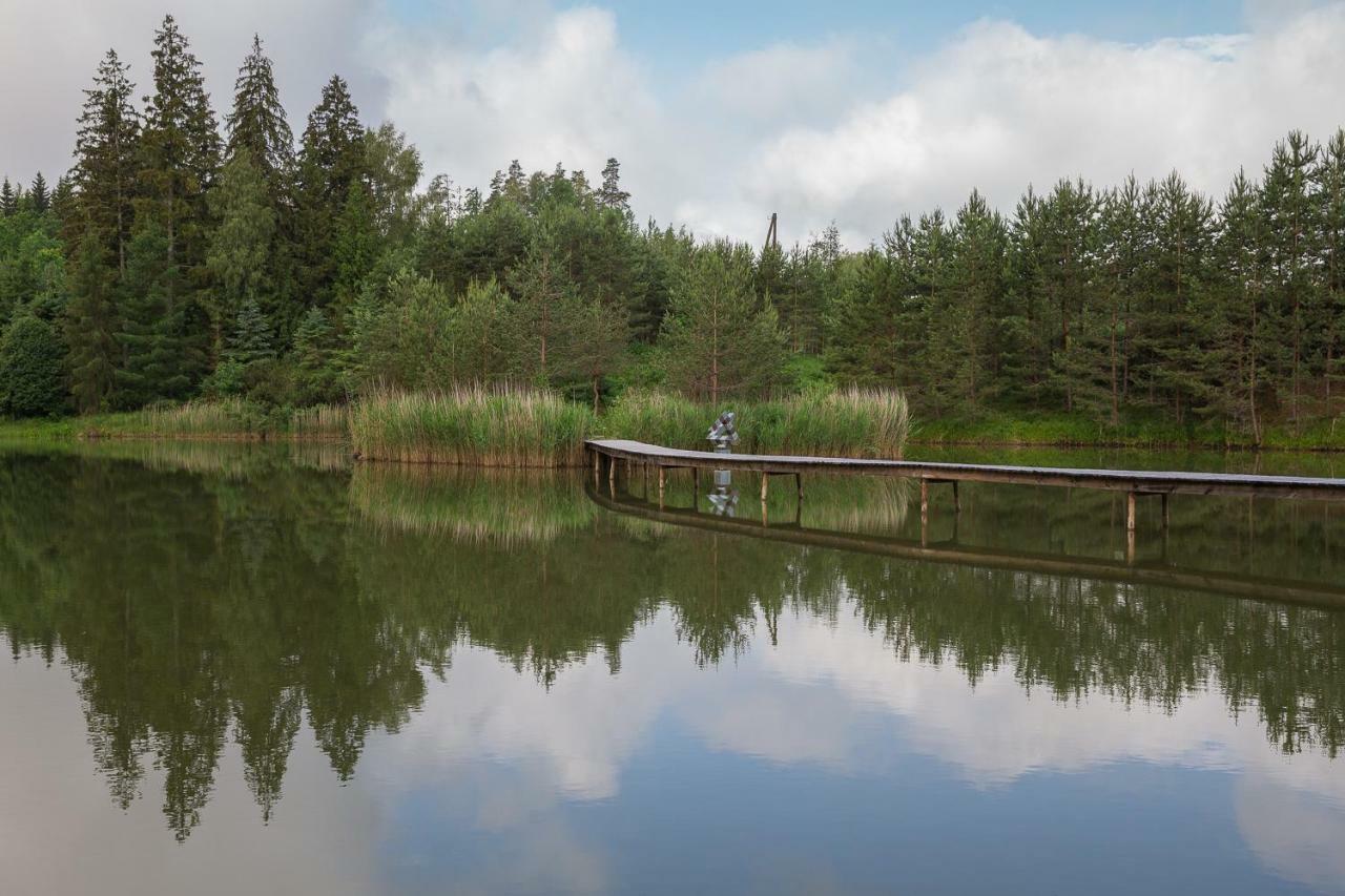 Dzeni Pension Amatciems Buitenkant foto